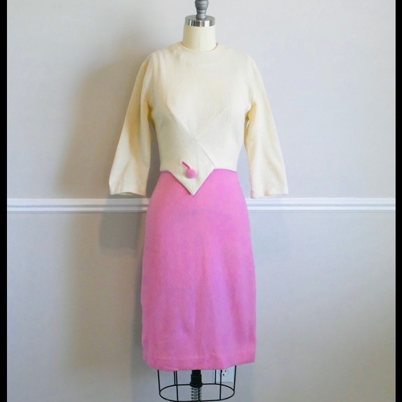 Gorgeous Vintage 1950s / 1960s Wool Dress - Picture 4 of 8